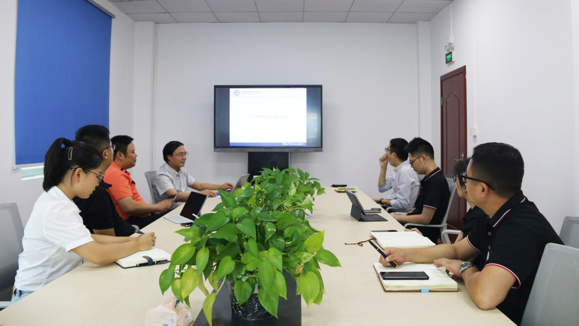 中科院大咖做客凯发足球俱乐部 分享光伏材料新动态